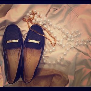 Naturalizer black faux animal flats, 8.5M